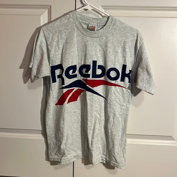 Vintage 2000’s Reebok tee - Picture 1 of 3